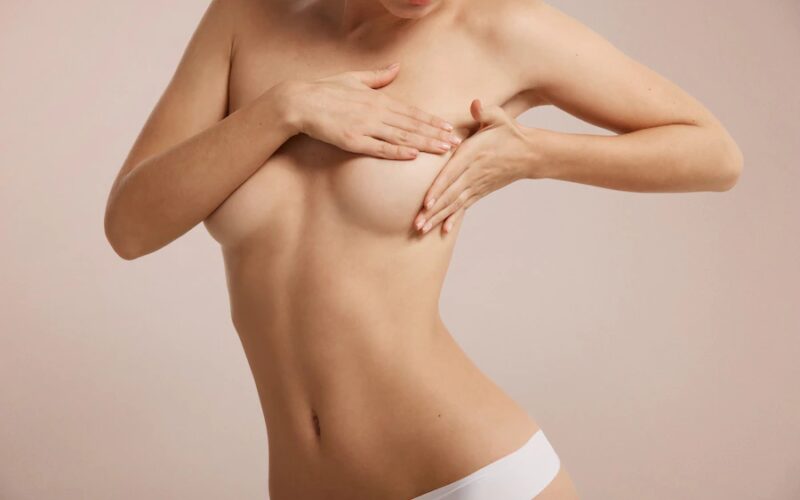 Karmienie piersią po operacji podniesienia piersi